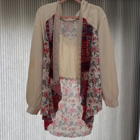 POL Sweaters - POL Cream and Red Floral Cardigan